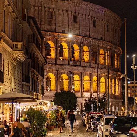 Attico Loft & Rooftop Colosseo Rom