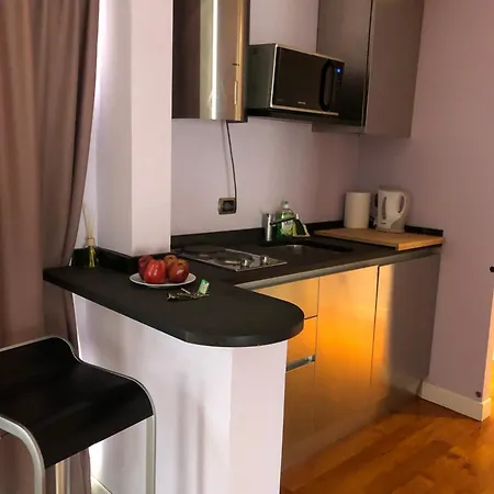 Attico Loft & Rooftop Colosseo Apartamento *