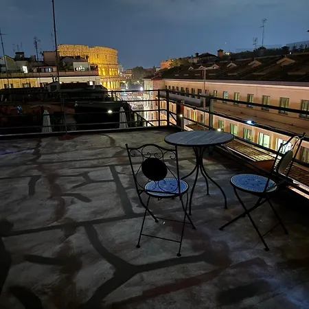 Attico Loft & Rooftop Colosseo Apartamento Roma